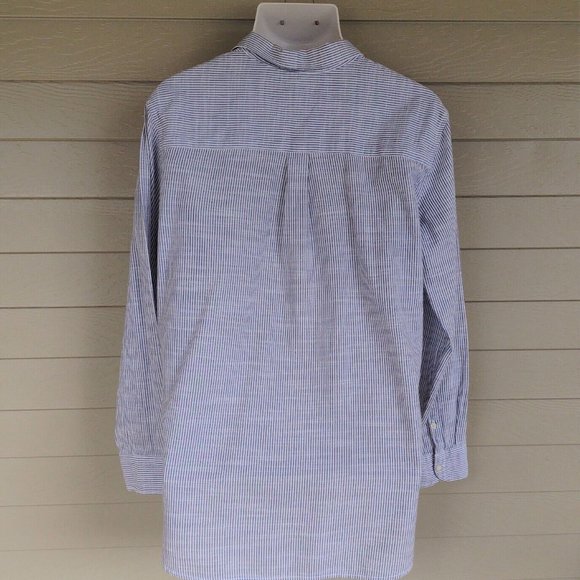 Gap Boyfriend half-button down / popover top - Medium - Blue & white stripe - Picture 2 of 2